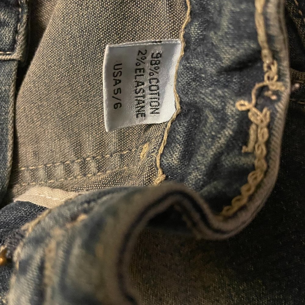 Mystic Moth || Blue Skinny Jeans || Size USA 5/6 || 98% Cotton || ONE FLAW
